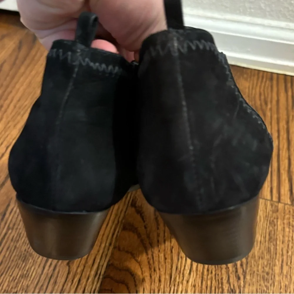 Schutz |‎ Jacqueline Black Suede Pointed Toe Low Western Ankle Boots Sz 7.5